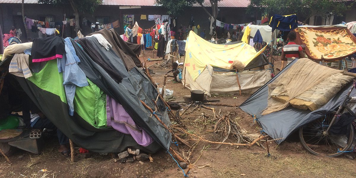 Des tentes dans un camp de réfugiés, Lunda Norte (JRS)